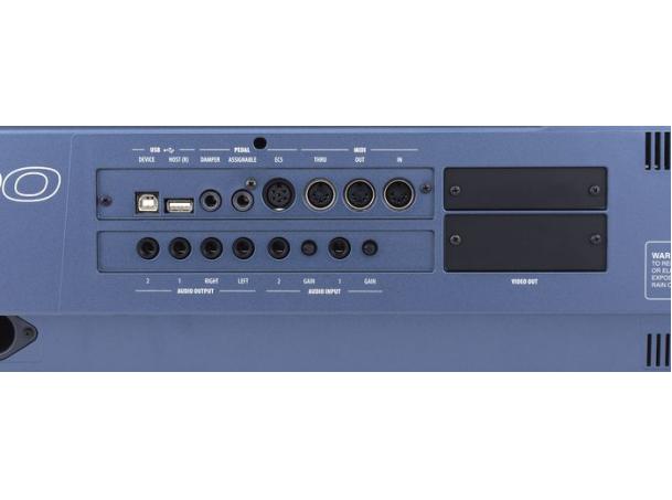 KORG PA800 PROFESSIONAL ARRANGER