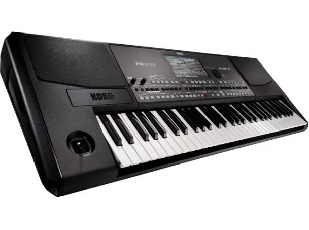 KORG PA600 PROFESSIONAL ARRANGER